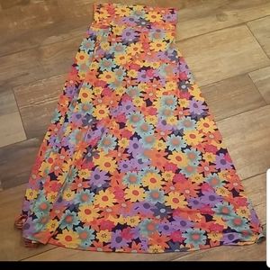 SEVEN Piece Lot ~ LulaRoe Maxis
